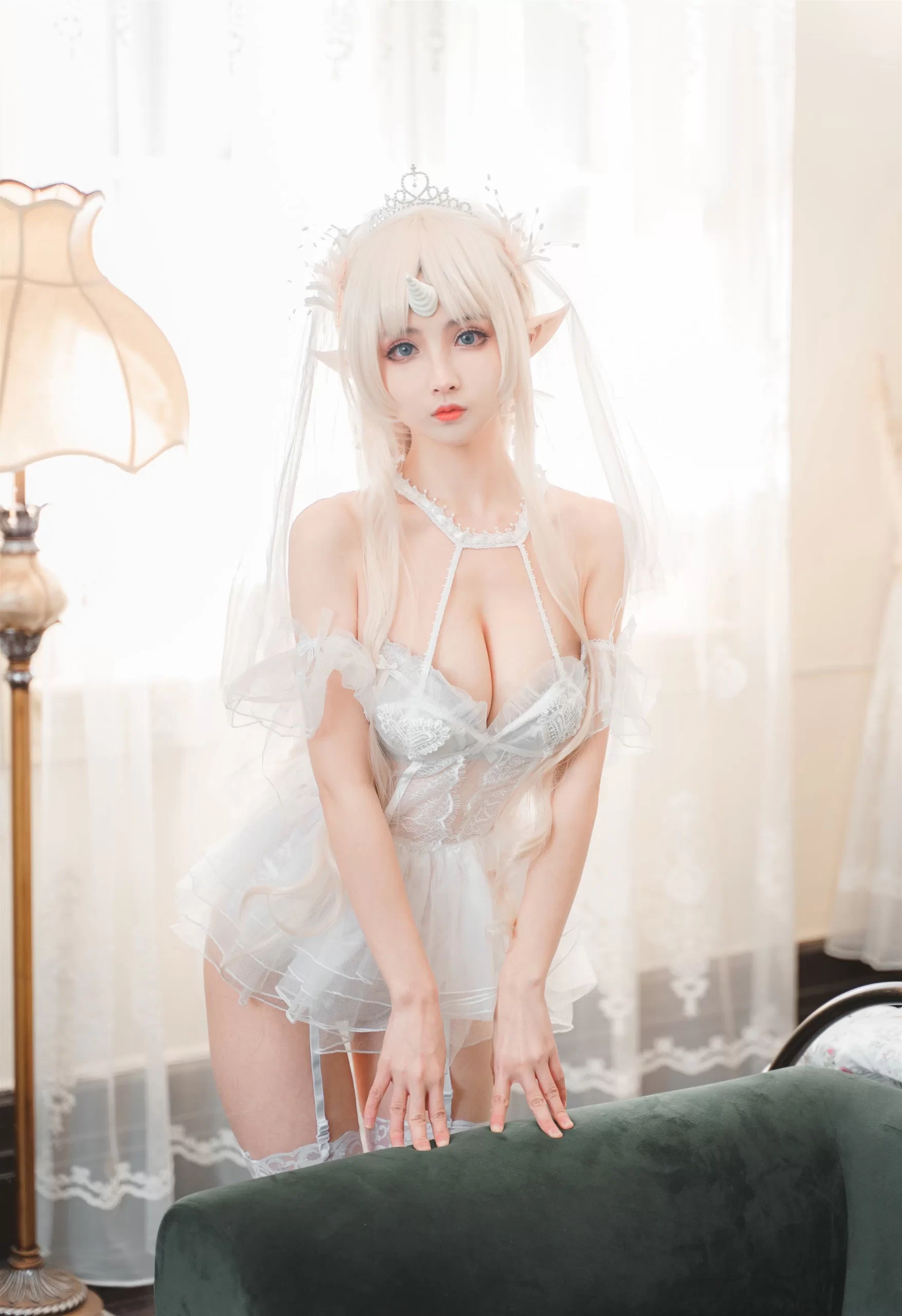 C:/Users/Administrator/Desktop/girls\rioko凉凉子 – 独角兽 [24P-7.16 MB]\14.webp