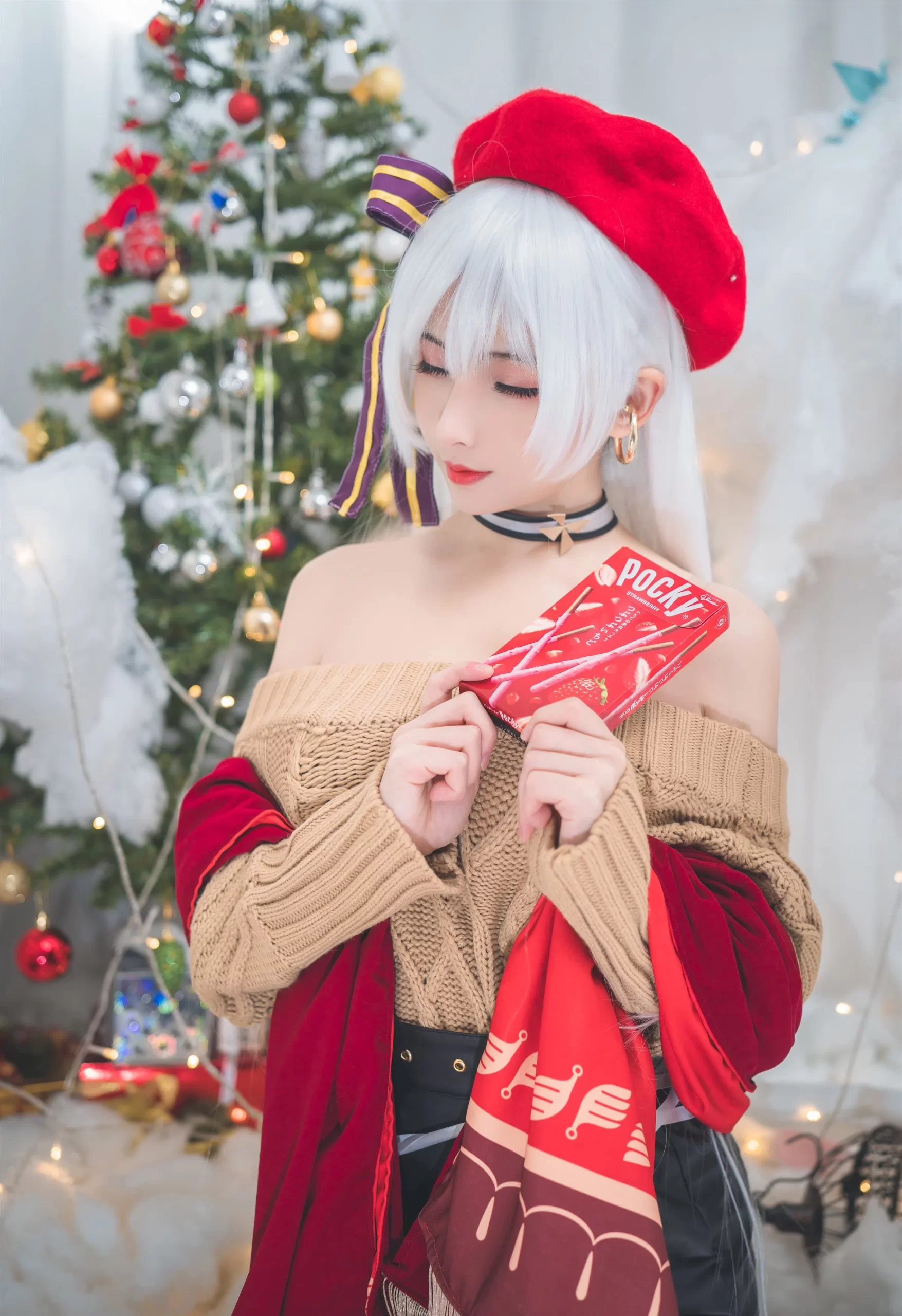 C:/Users/Administrator/Desktop/girls\rioko凉凉子 – 贝尔法斯特圣诞装 [24P-9.97 MB]\18.webp