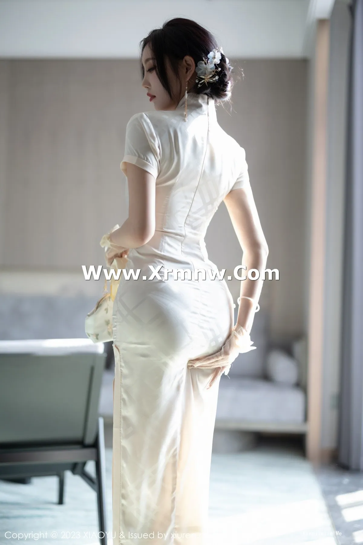 图片[32]-[XiaoYu画语界]Vol.978_女神杨晨晨Yome性感白色典雅旗袍配白丝袜秀丰腴身材诱惑写真85P-blog.zhu.ee