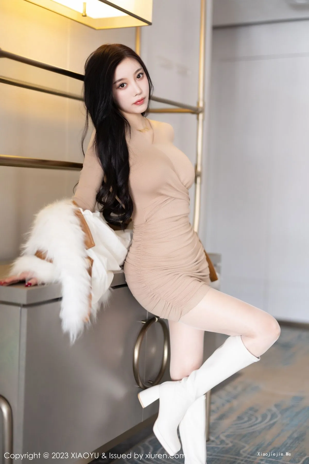 图片[12]-[XiaoYu画语界]Vol.968_女神杨晨晨Yome杏色收身连衣裙配闪亮肉丝秀丰腴身材迷人写真82P-blog.zhu.ee