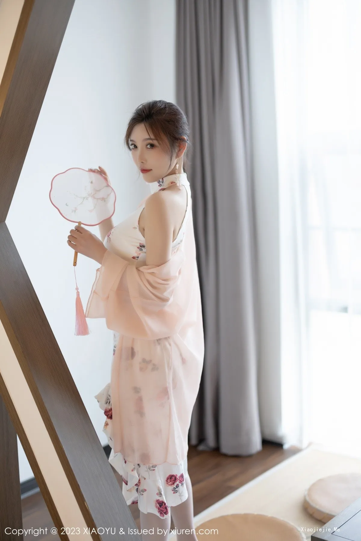 图片[2]-[XiaoYu画语界]Vol.1046_女神杨晨晨Yome性感淡红色蕾丝内衣配白丝吊袜完美诱惑写真87P-blog.zhu.ee