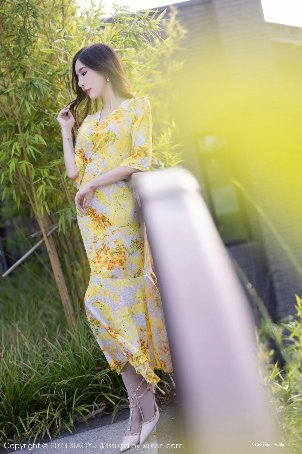 图片[12]-[XiaoYu画语界]Vol.1043_女神王馨瑶yanni脱连衣长裙露白色蕾丝内衣秀曼妙身姿诱惑写真90P-blog.zhu.ee