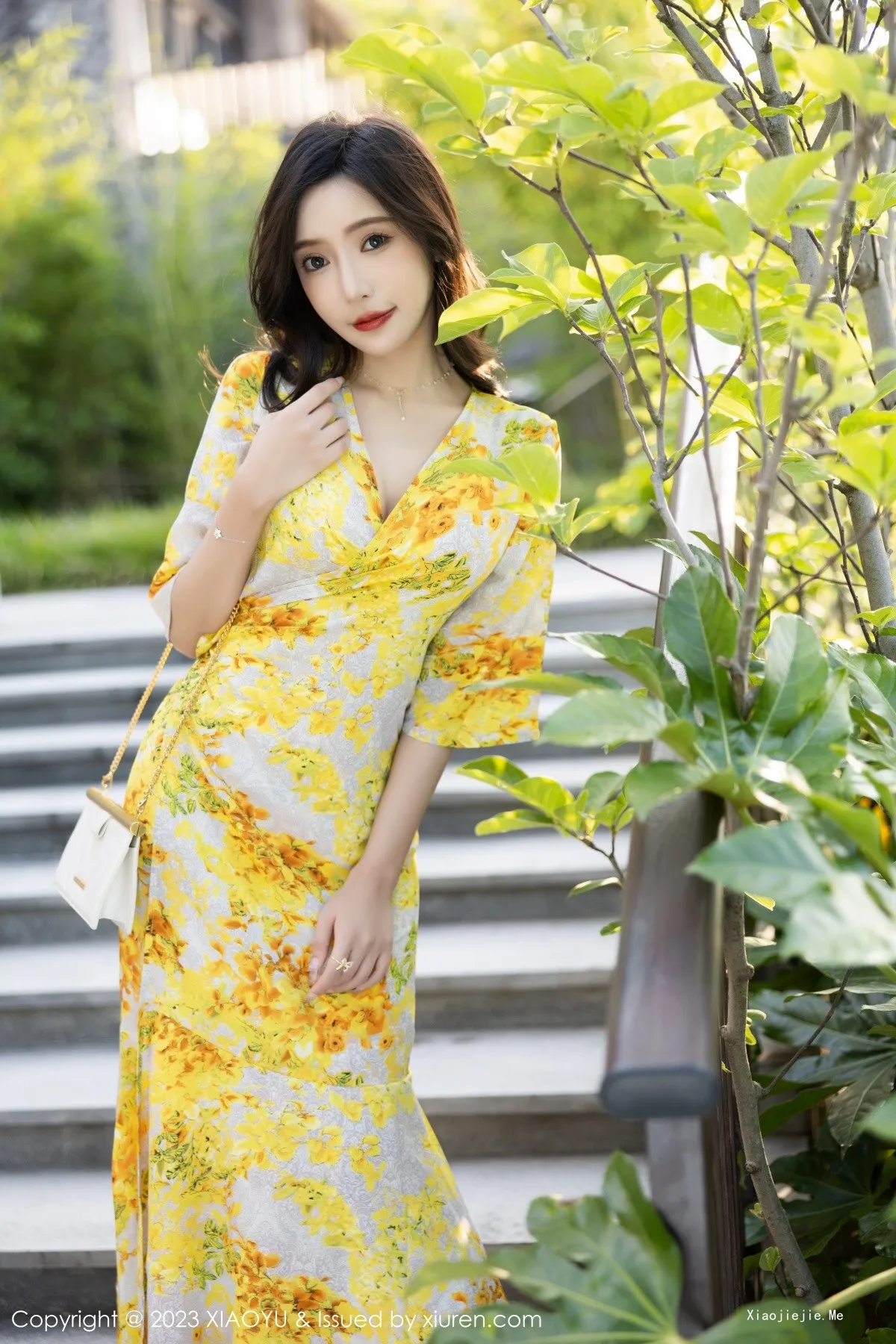图片[26]-[XiaoYu画语界]Vol.1043_女神王馨瑶yanni脱连衣长裙露白色蕾丝内衣秀曼妙身姿诱惑写真90P-blog.zhu.ee