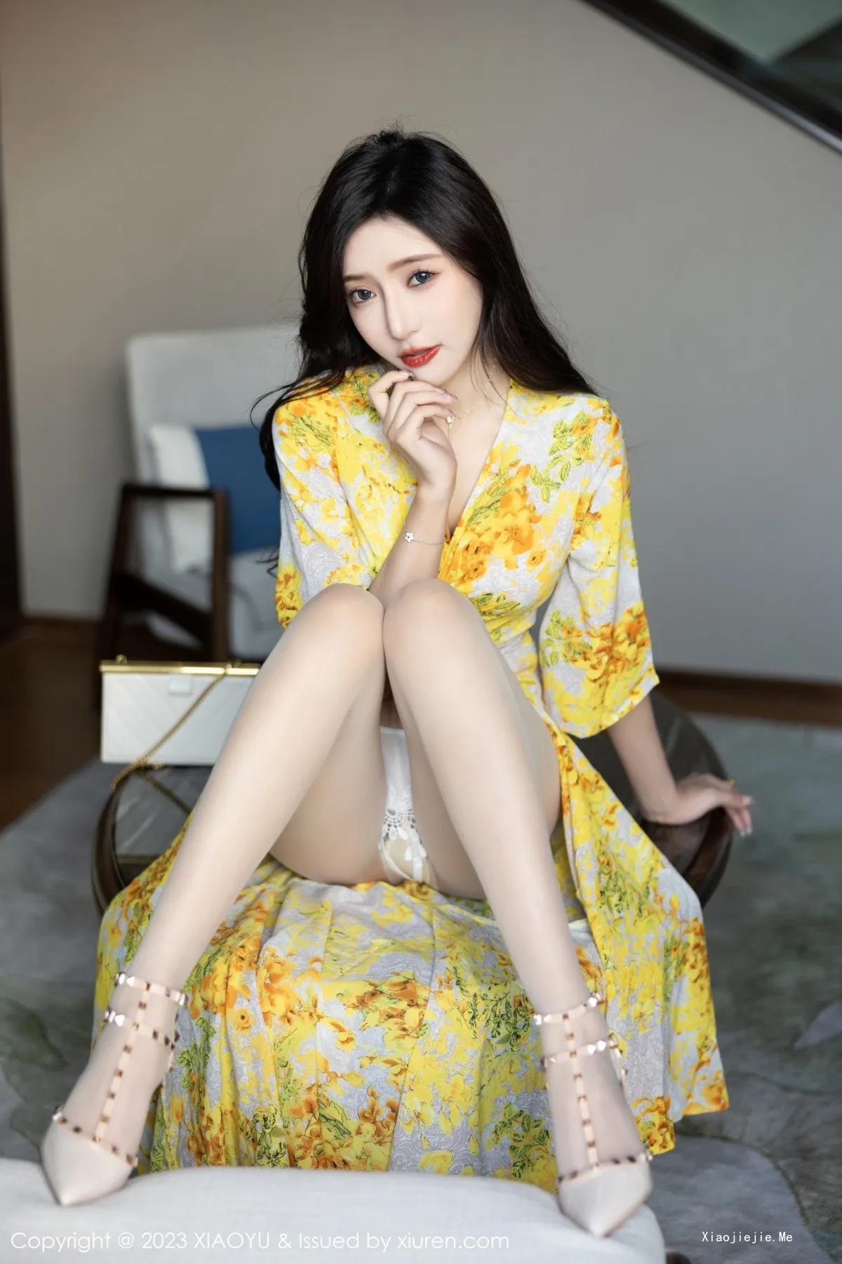 图片[34]-[XiaoYu画语界]Vol.1043_女神王馨瑶yanni脱连衣长裙露白色蕾丝内衣秀曼妙身姿诱惑写真90P-blog.zhu.ee