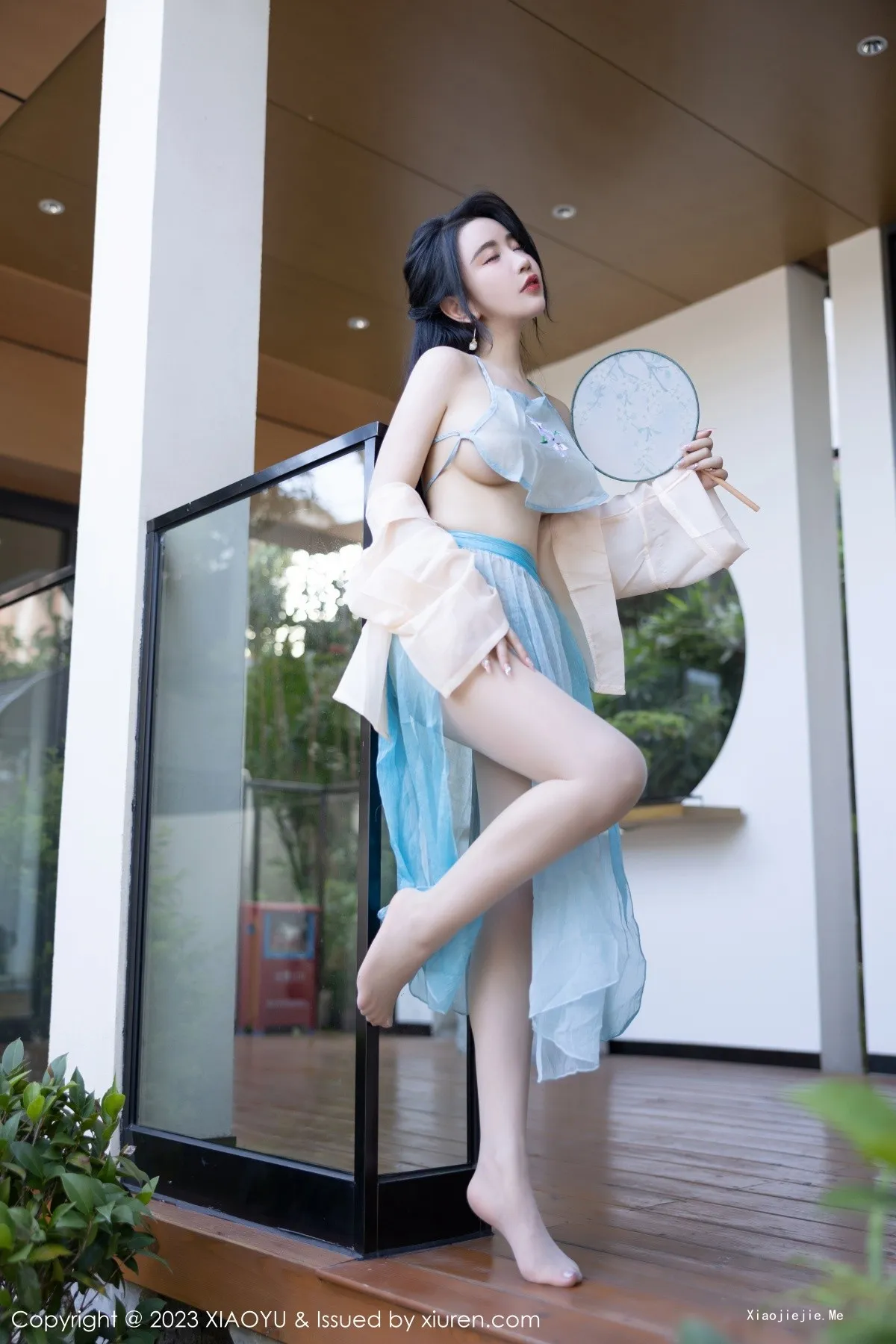 图片[22]-[XiaoYu画语界]Vol.1057_女神Cherry樱桃酱淡蓝古装服饰配超薄肉丝秀惹火身材诱惑写真81P-blog.zhu.ee