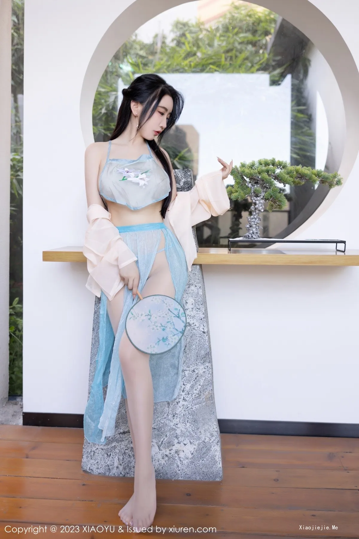 图片[26]-[XiaoYu画语界]Vol.1057_女神Cherry樱桃酱淡蓝古装服饰配超薄肉丝秀惹火身材诱惑写真81P-blog.zhu.ee