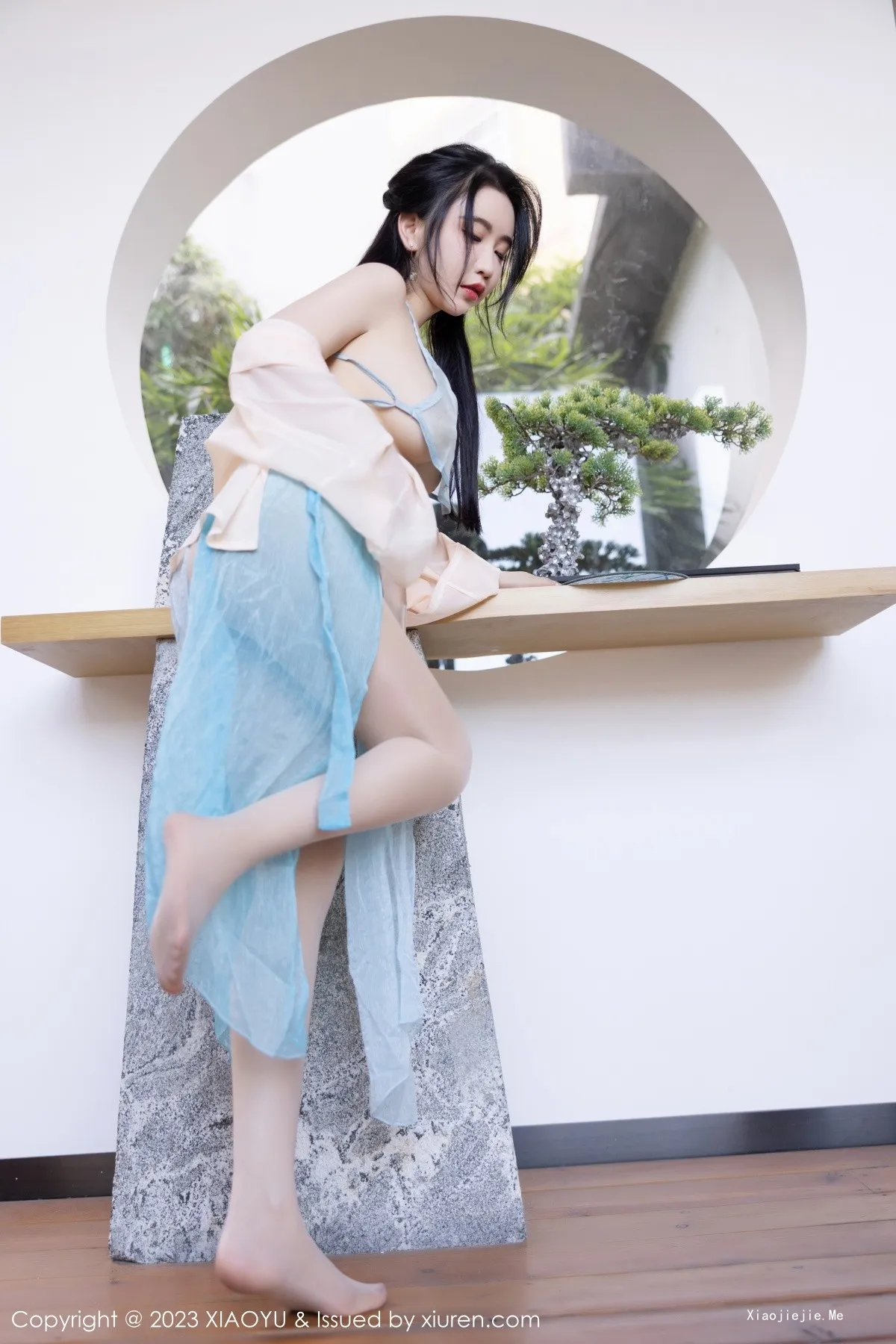 图片[28]-[XiaoYu画语界]Vol.1057_女神Cherry樱桃酱淡蓝古装服饰配超薄肉丝秀惹火身材诱惑写真81P-blog.zhu.ee