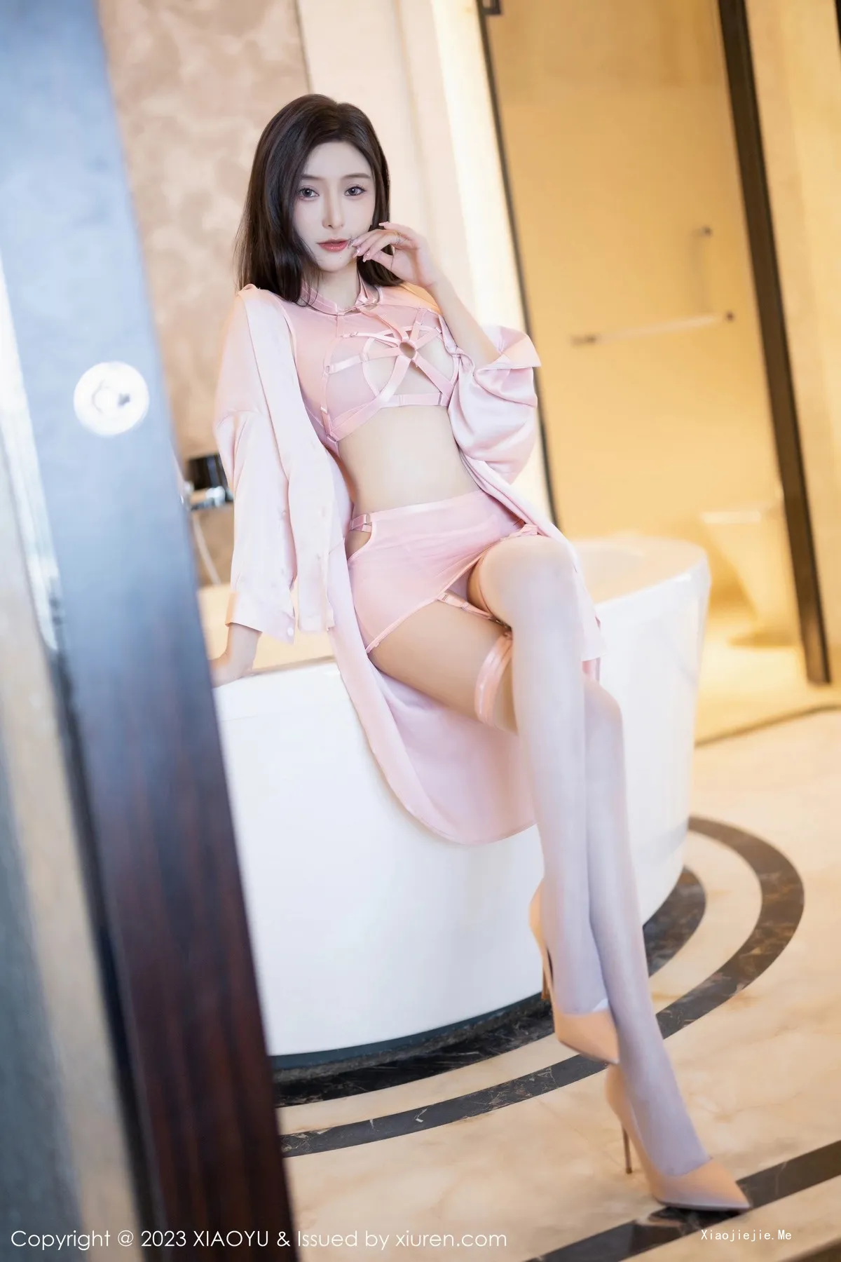 图片[10]-[XiaoYu画语界]Vol.1040_女神王馨瑶yanni性感粉色情趣服配粉色吊袜秀曼妙身姿诱惑写真85P-blog.zhu.ee