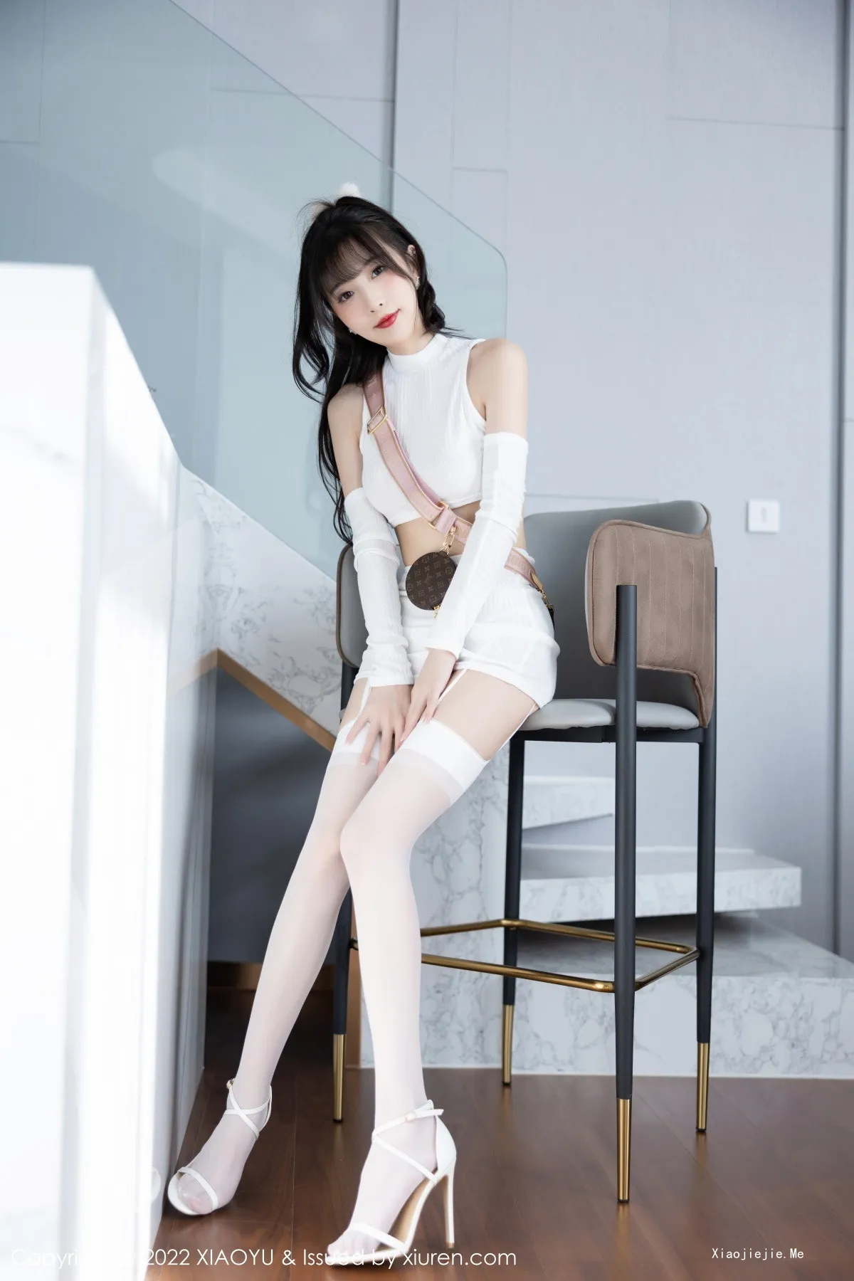 图片[8]-[XiaoYu画语界]Vol.928_模特林星阑半脱露白色抹胸内衣配白丝吊袜秀曼妙身姿诱惑写真81P-blog.zhu.ee