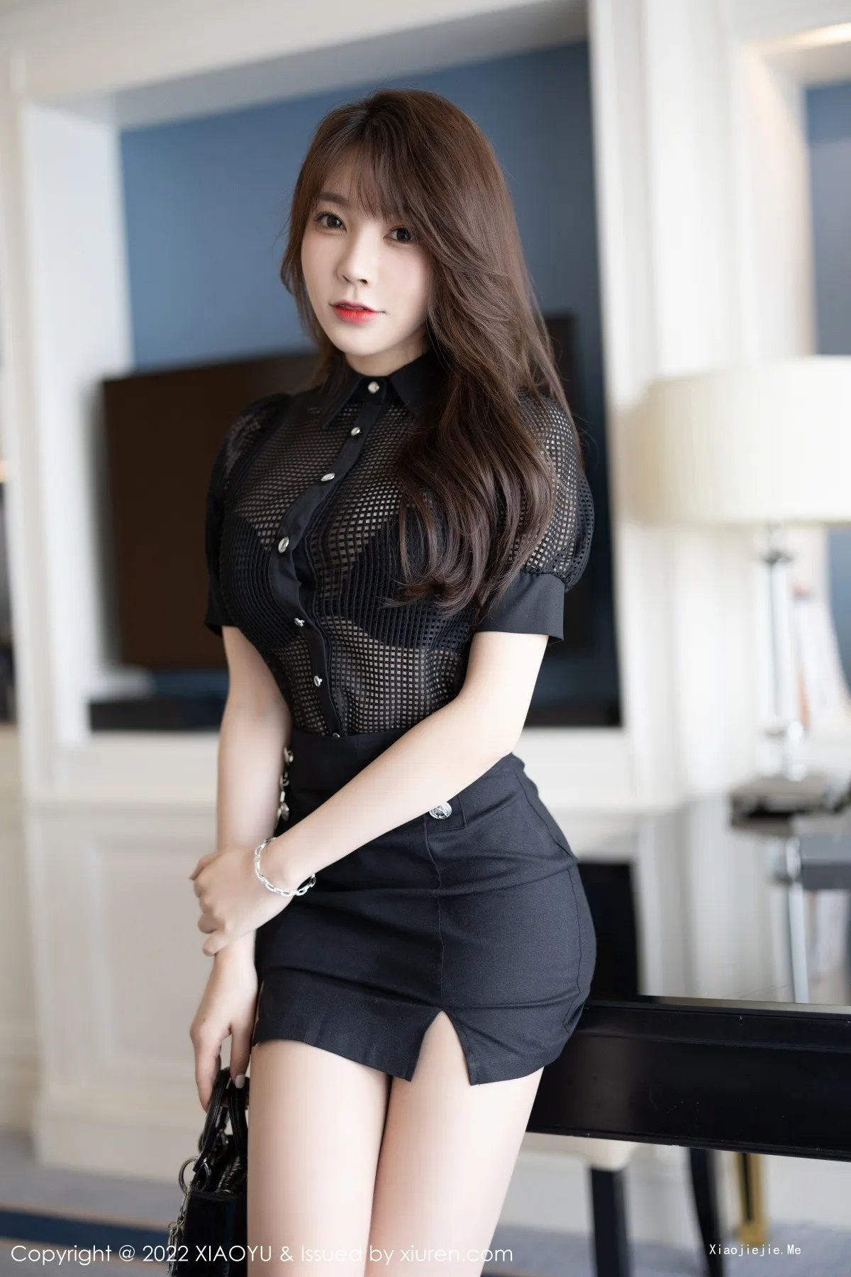 图片[12]-[XiaoYu画语界]Vol.898_女神徐莉芝Booty黑色轻透上衣配黑短裙露性感黑色内衣诱惑写真85P-blog.zhu.ee