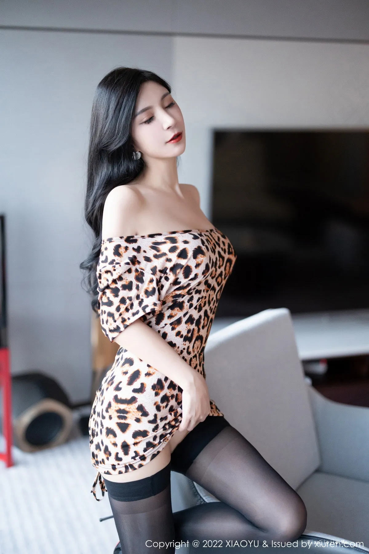 图片[18]-[XiaoYu画语界]Vol.895_模特小蛮妖杭州旅拍脱豹纹连衣裙露性感豹纹内衣撩人诱惑写真77P-blog.zhu.ee