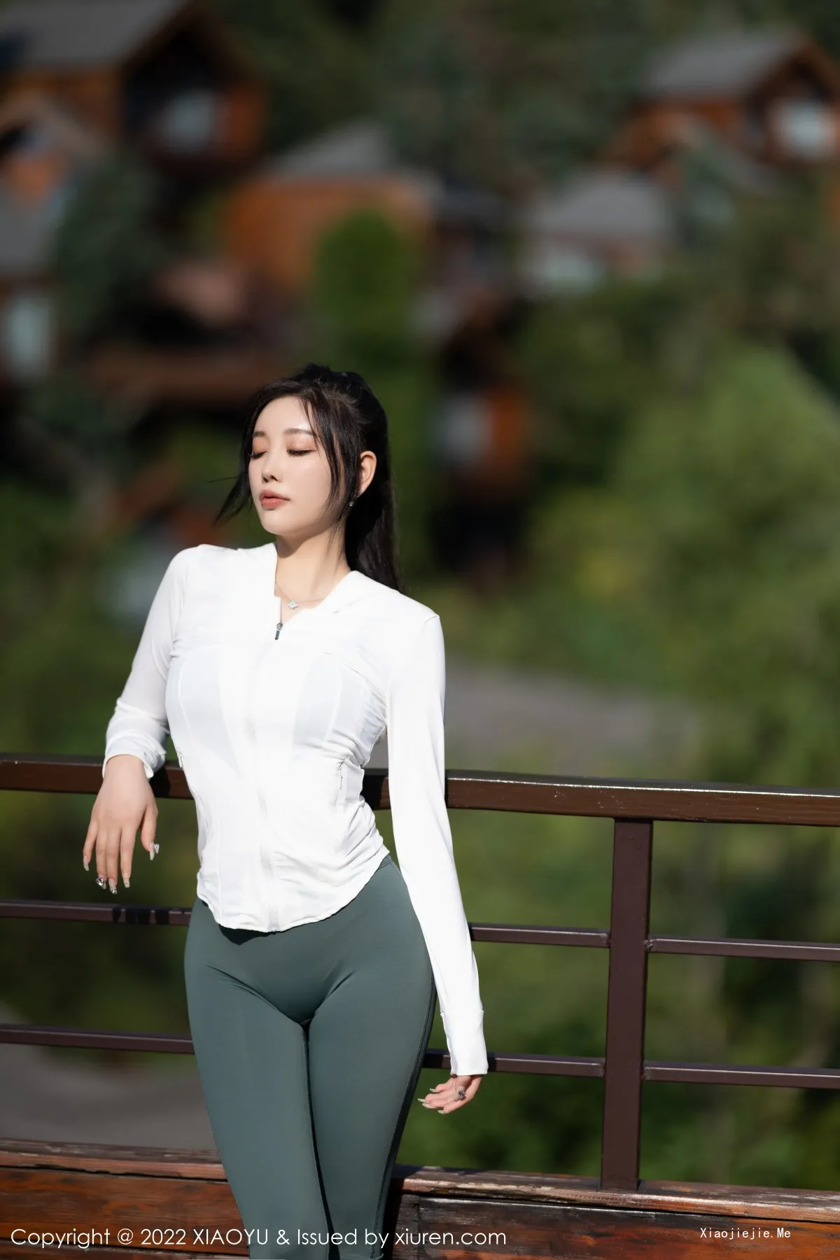 图片[4]-[XiaoYu画语界]Vol.892_女神杨晨晨Yome性感白色外衣配紧身长裤秀完美身材诱惑写真95P-blog.zhu.ee