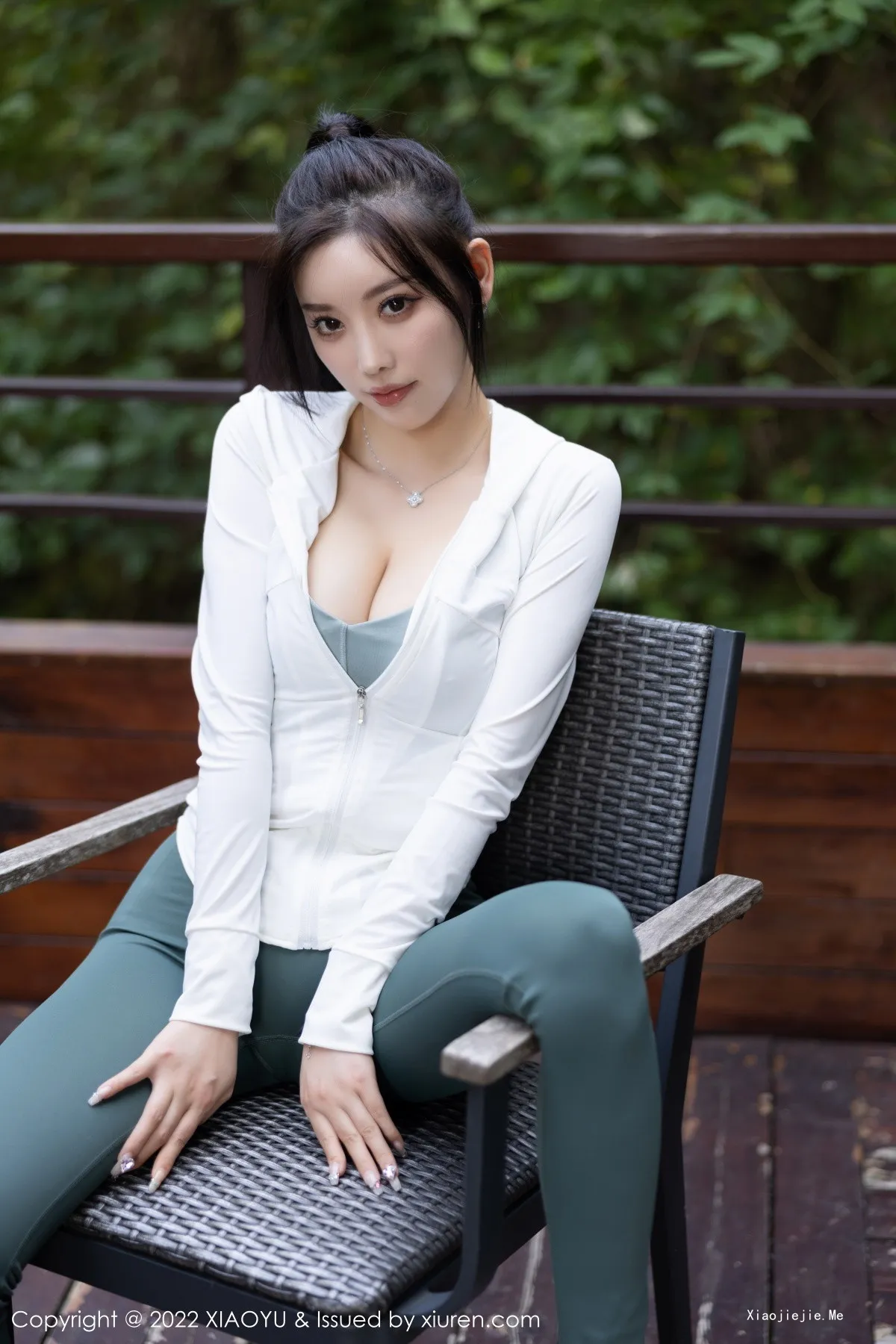 图片[20]-[XiaoYu画语界]Vol.892_女神杨晨晨Yome性感白色外衣配紧身长裤秀完美身材诱惑写真95P-blog.zhu.ee