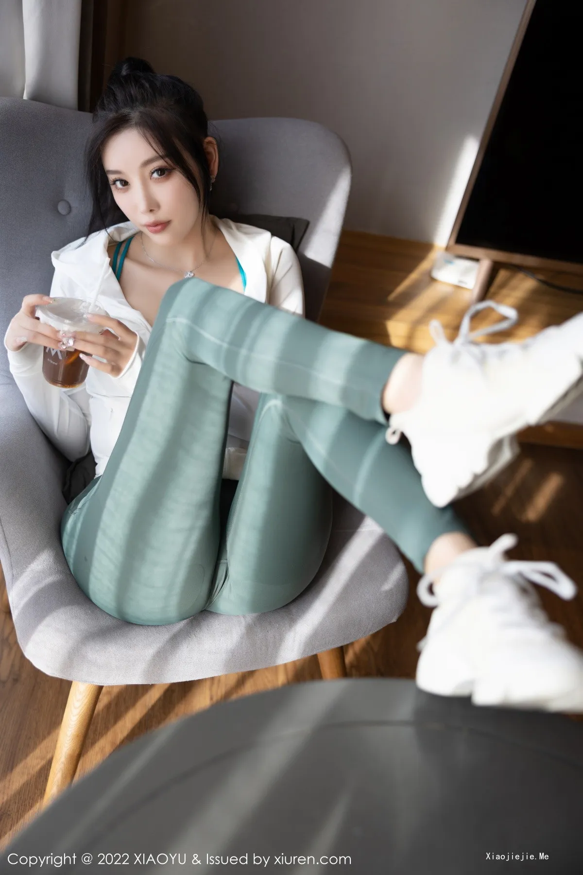 图片[30]-[XiaoYu画语界]Vol.892_女神杨晨晨Yome性感白色外衣配紧身长裤秀完美身材诱惑写真95P-blog.zhu.ee