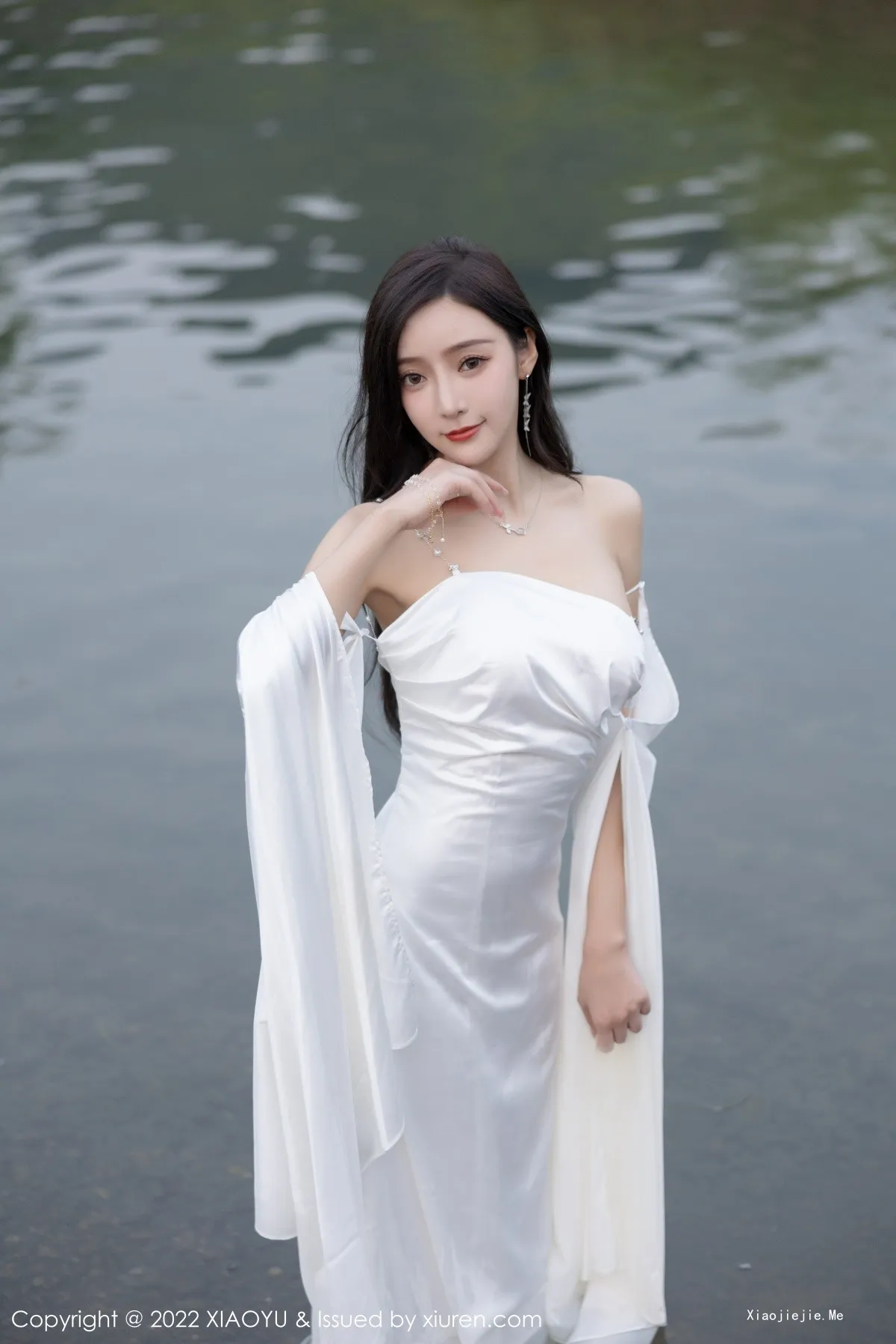 图片[6]-[XiaoYu画语界]Vol.884_女神王馨瑶yanni杭州旅拍户外白色蕾丝内衣配白色丝袜诱惑写真87P-blog.zhu.ee