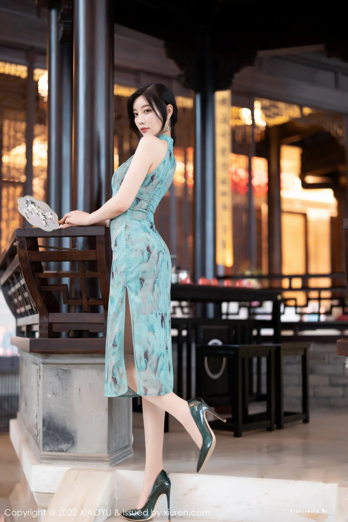 图片[54]-[XiaoYu画语界]Vol.883_女神徐莉芝Booty杭州旅拍性感浅色收身衣露淡粉色内衣诱惑写真91P-blog.zhu.ee