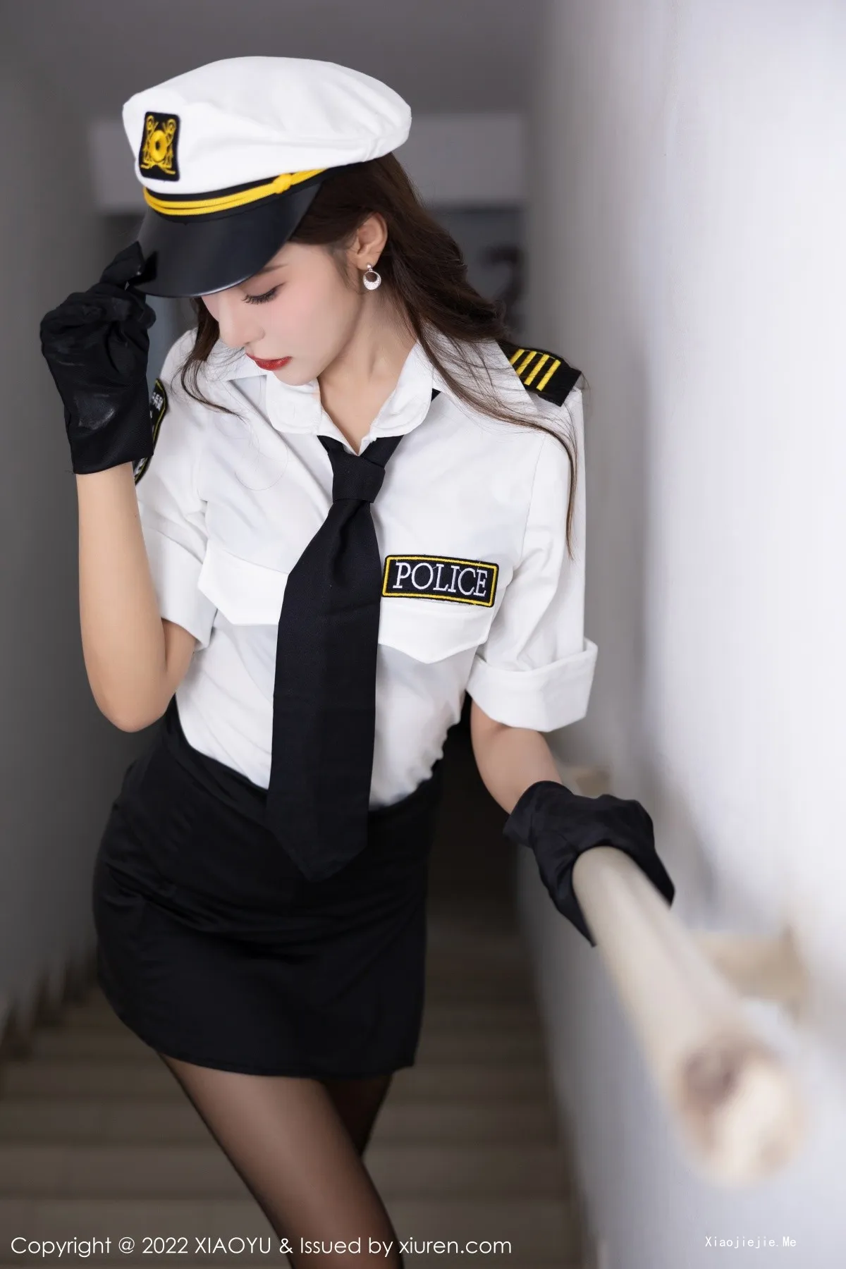 [XiaoYu画语界]Vol.867_女神王馨瑶yanni韩国女警官制服露蕾丝内衣配破烂黑丝诱惑写真90P-blog.zhu.ee