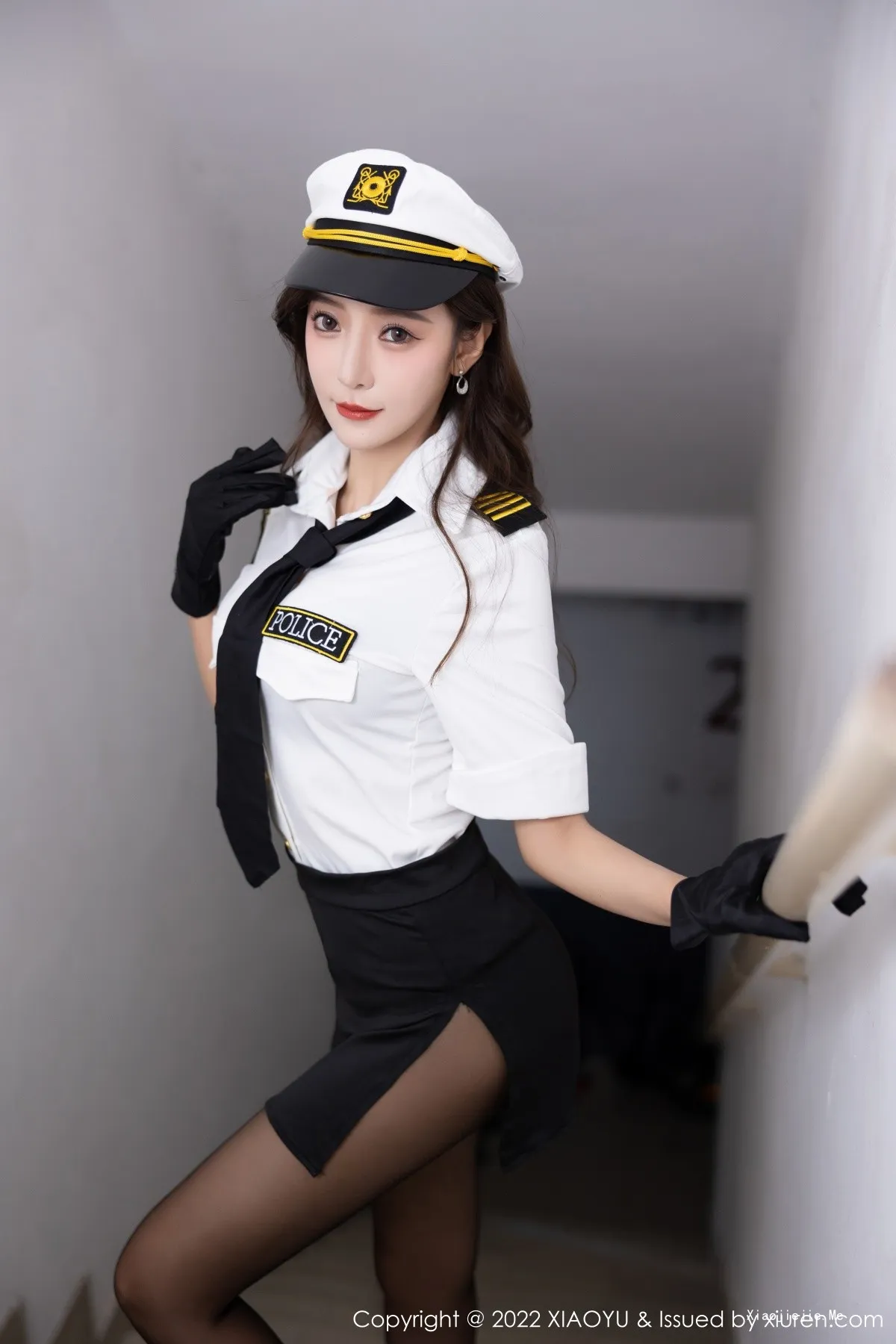 图片[2]-[XiaoYu画语界]Vol.867_女神王馨瑶yanni韩国女警官制服露蕾丝内衣配破烂黑丝诱惑写真90P-blog.zhu.ee