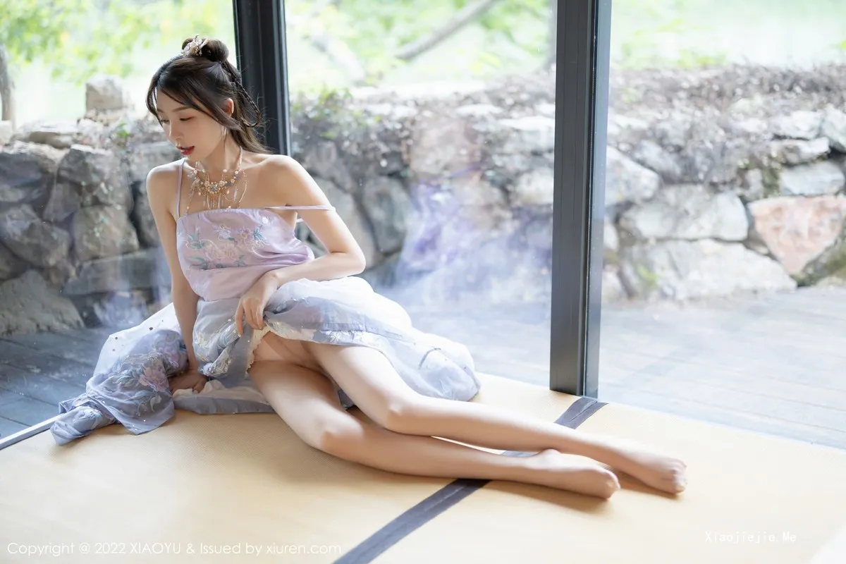 图片[38]-[XiaoYu画语界]Vol.866_女神徐莉芝Booty杭州旅拍浅紫色古装服配超薄无内肉丝诱惑写真94P-blog.zhu.ee