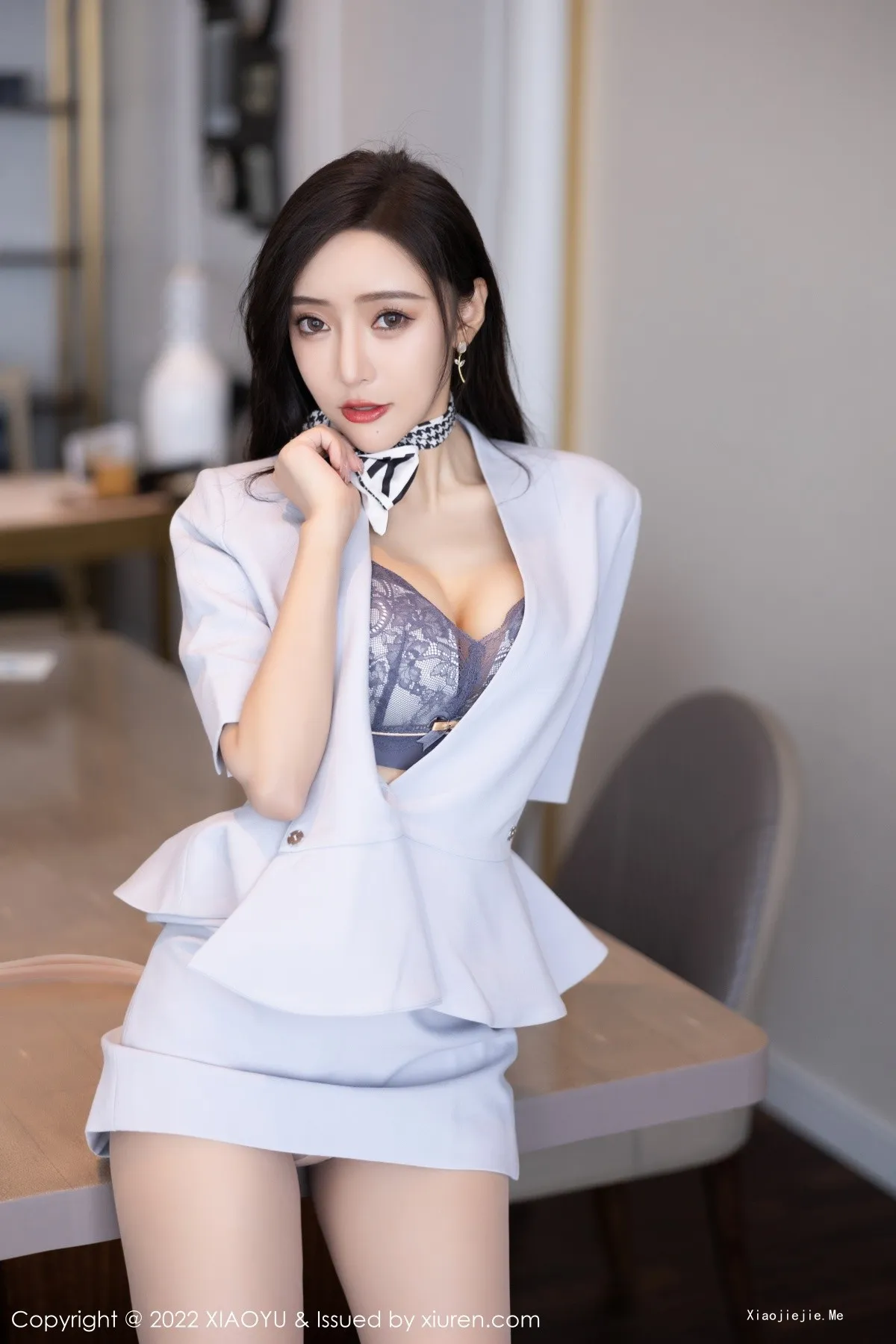图片[22]-[XiaoYu画语界]Vol.830_女神王馨瑶yanni时尚丽人装半脱露蕾丝内衣配超薄肉丝诱惑写真91P-blog.zhu.ee