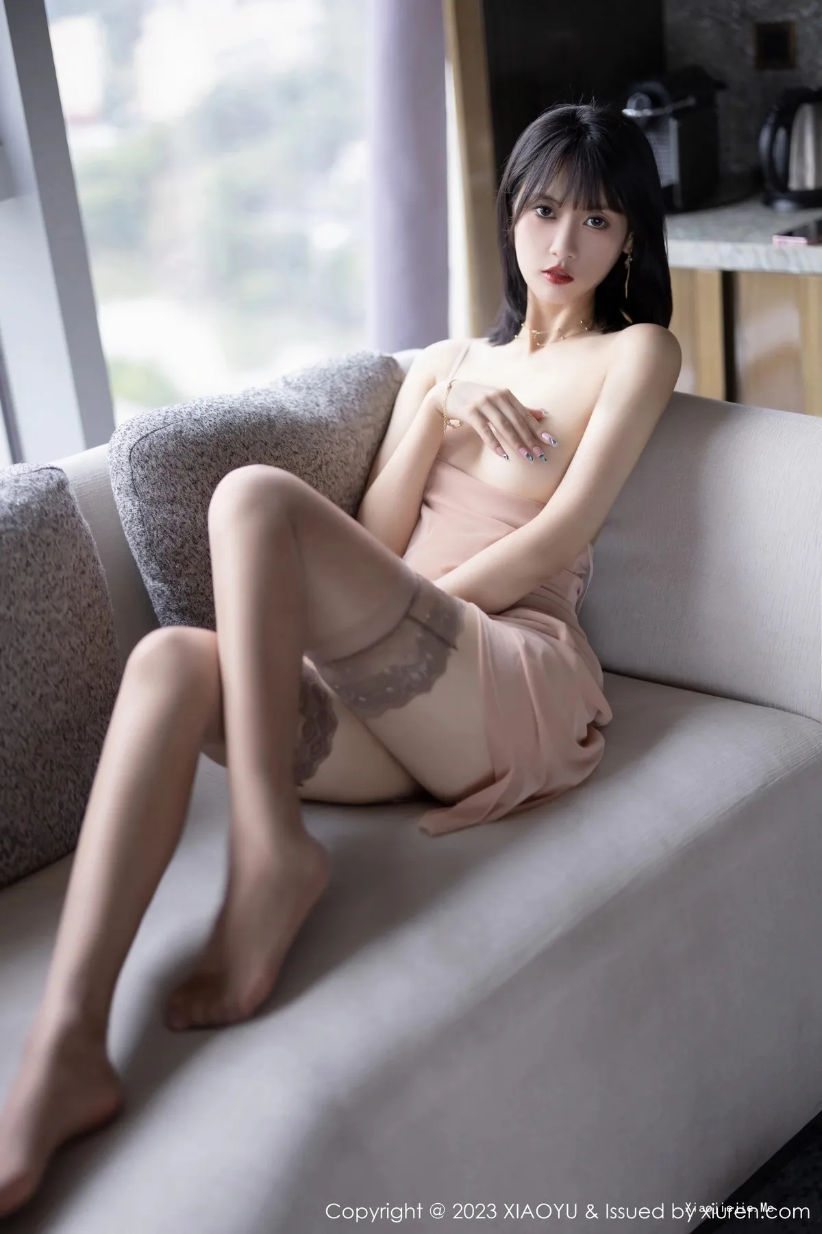 图片[46]-[XiaoYu画语界]Vol.1028_模特林子遥性感粉灰色吊带长裙配灰色丝袜秀曼妙身姿诱惑写真80P-blog.zhu.ee
