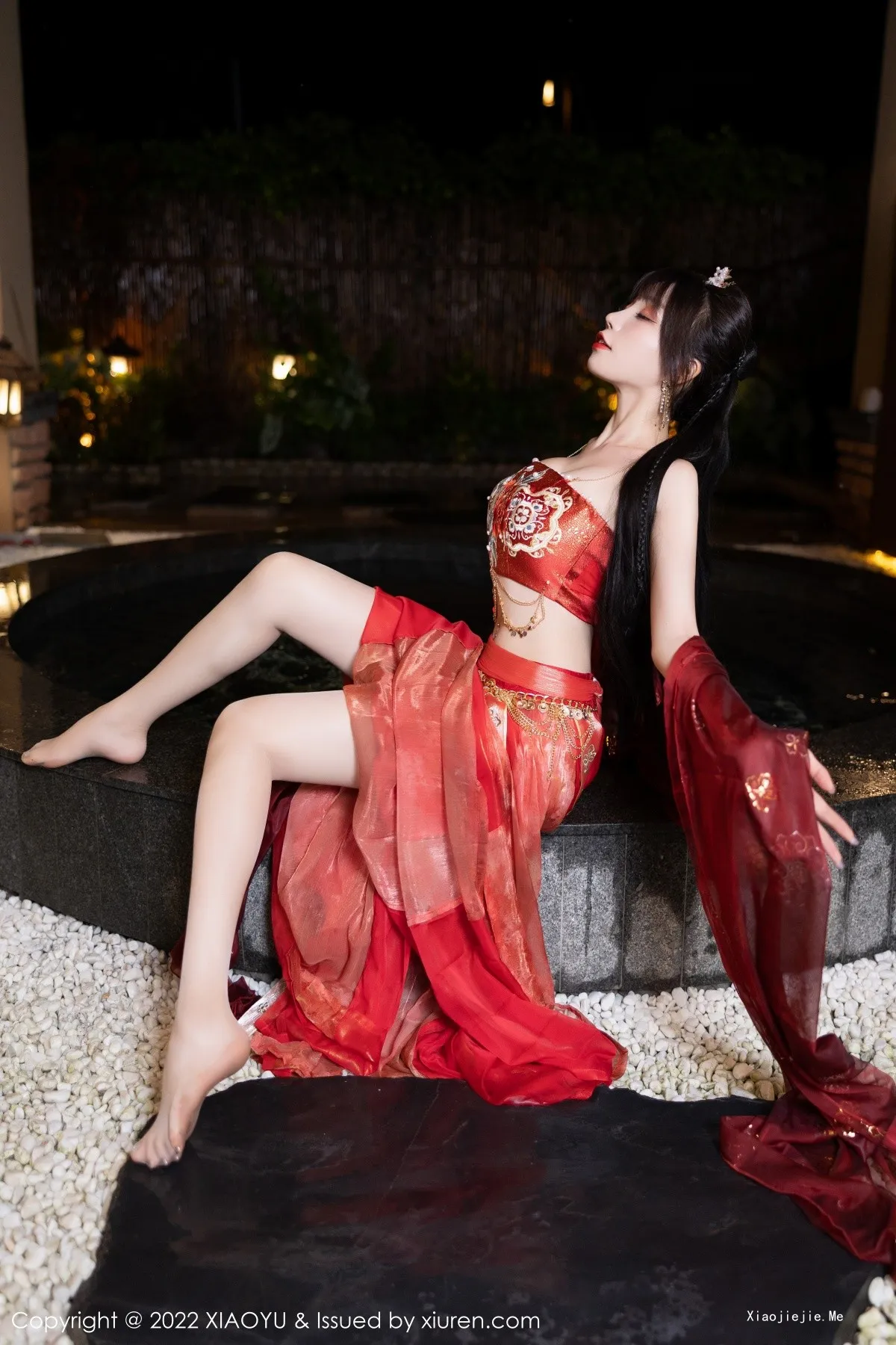 图片[20]-[XiaoYu画语界]Vol.827_女神徐莉芝Booty泳池性感红色轻透古装服饰秀完美身材诱惑写真70P-blog.zhu.ee