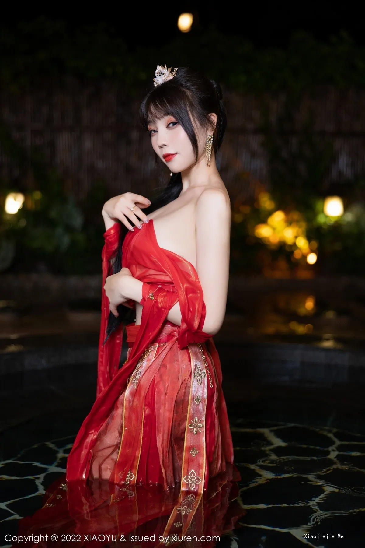 图片[36]-[XiaoYu画语界]Vol.827_女神徐莉芝Booty泳池性感红色轻透古装服饰秀完美身材诱惑写真70P-blog.zhu.ee