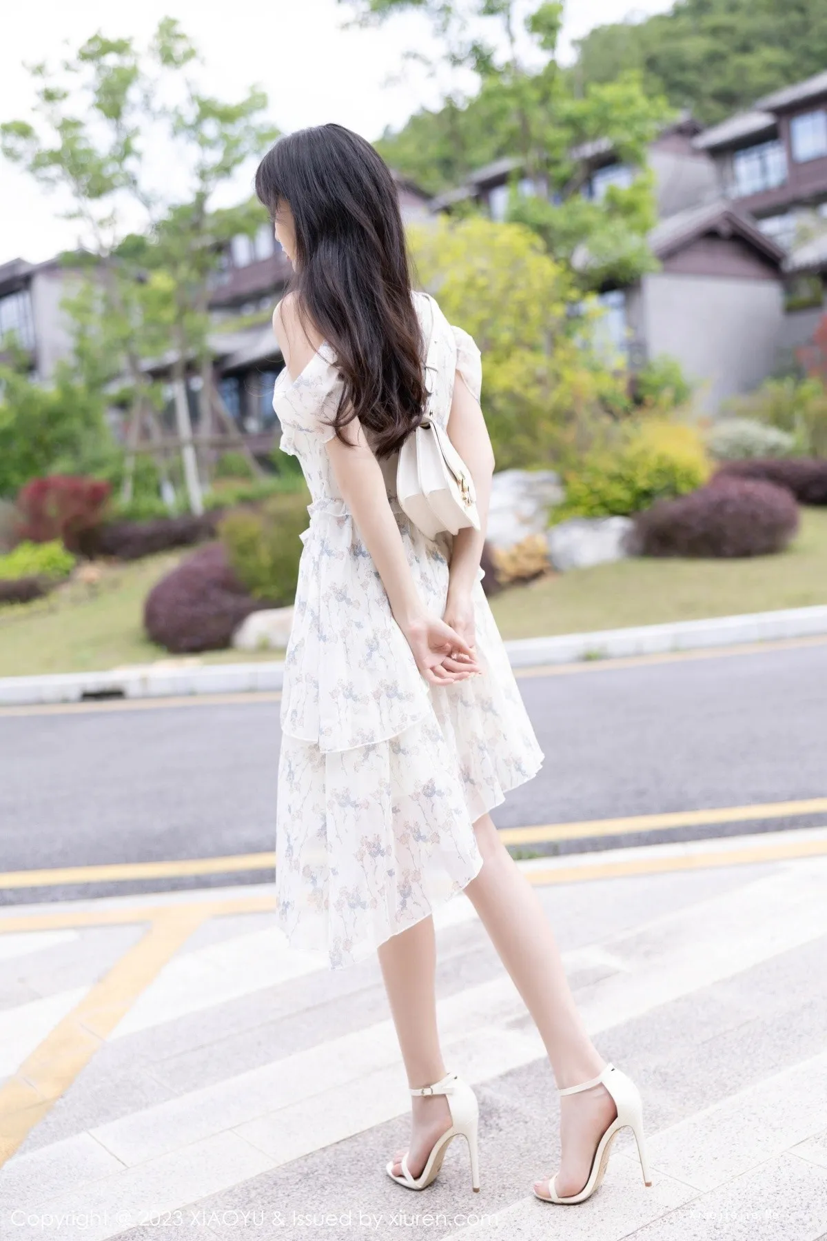 图片[4]-[XiaoYu画语界]Vol.1058_模特林星阑性感白色薄透婚纱服配白丝吊袜秀曼妙身姿诱惑写真80P-blog.zhu.ee